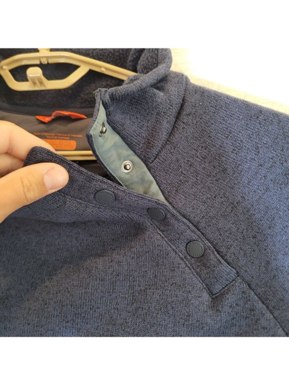 Merrell Sweatshirt Womens XL Blue Pullover 1/4 Button Collar Athleisure - Picture 4 of 11